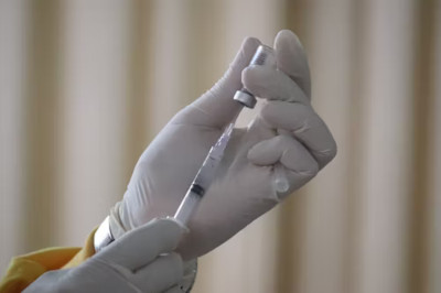 FDA COVID-19 Takviyelerini Yaşlılar ve Diğer Yüksek Riskli Gruplarla Sınırladı